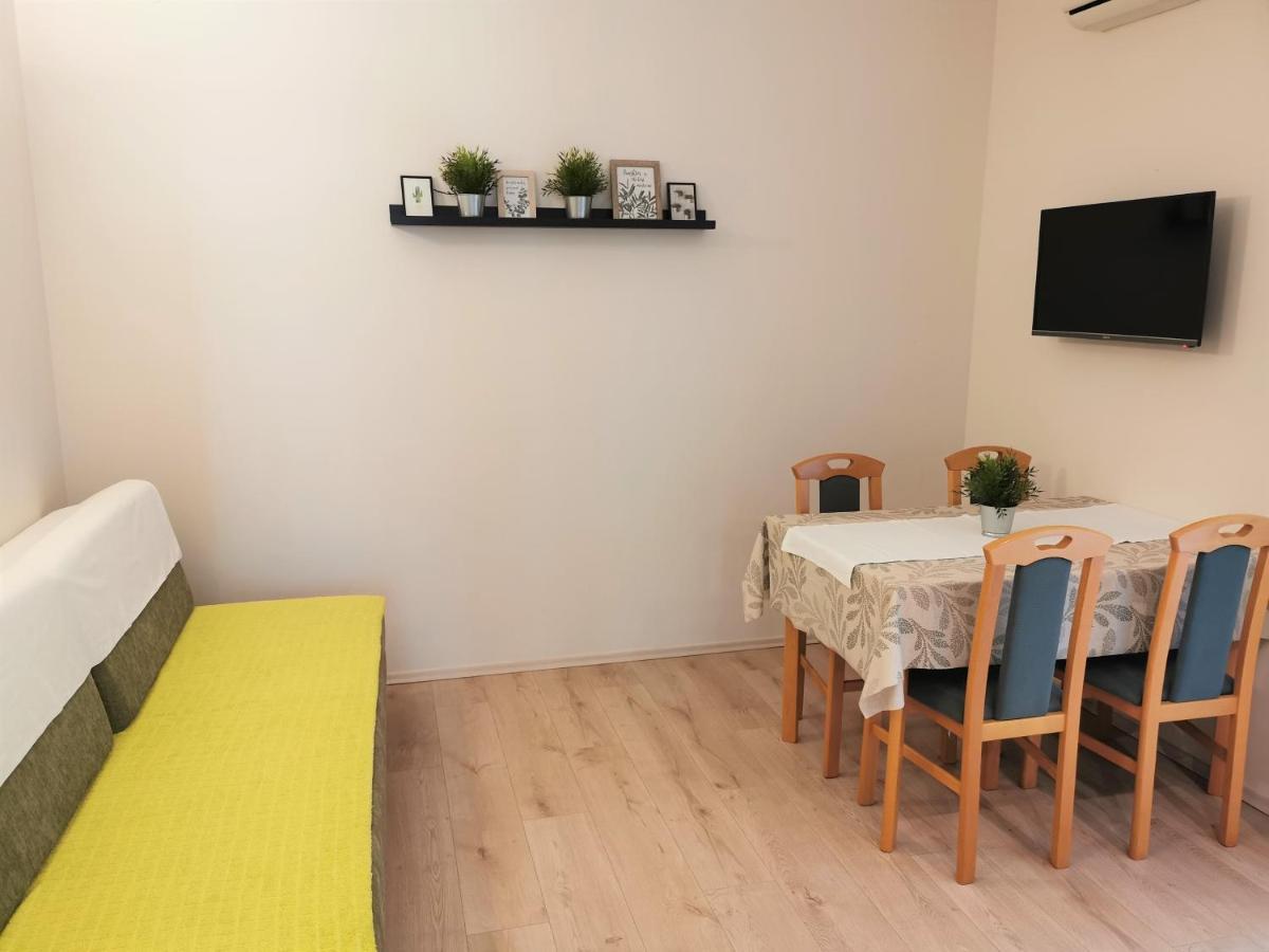 Lenka Apartments I Novalja Eksteriør billede
