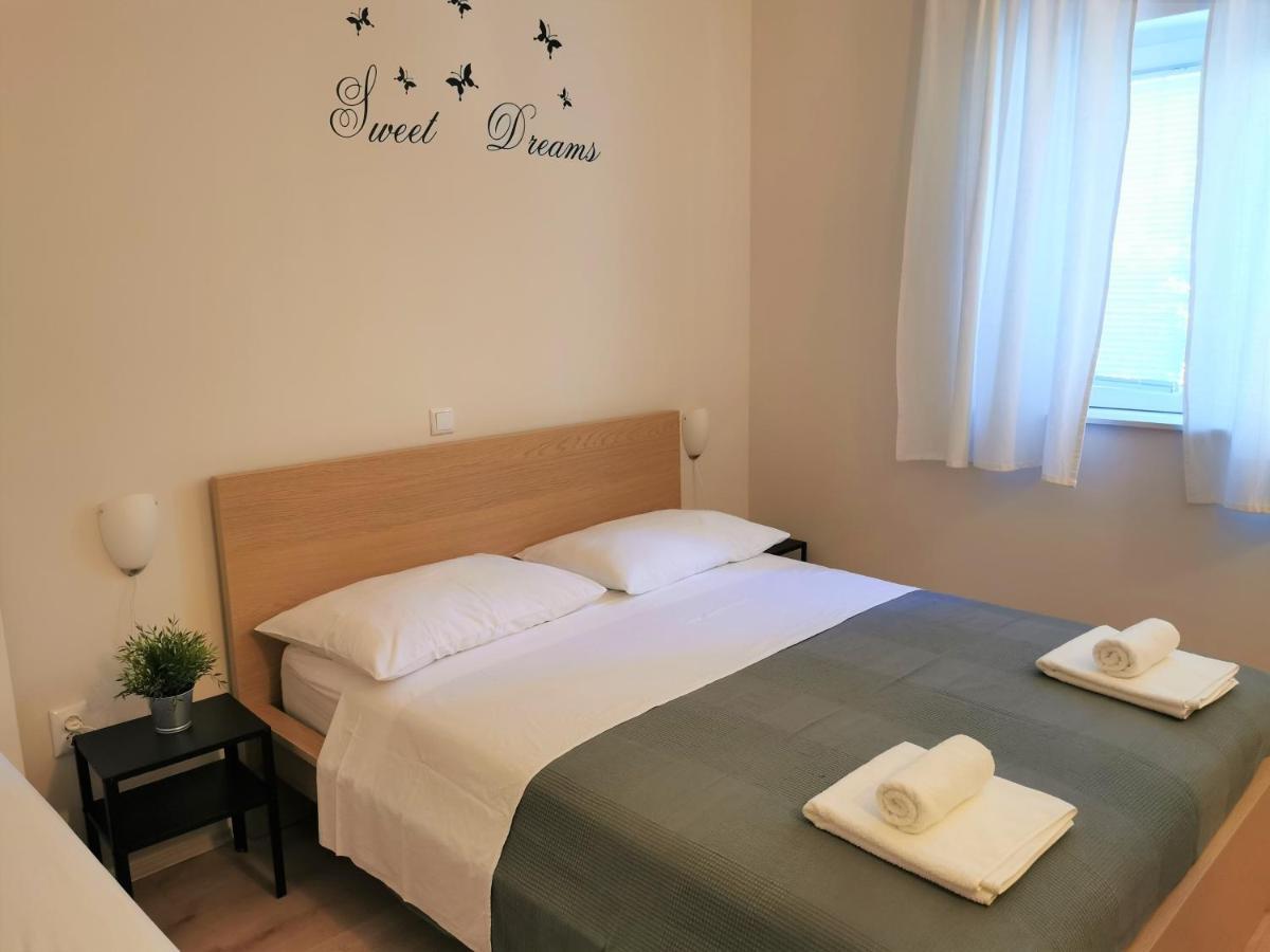 Lenka Apartments I Novalja Eksteriør billede