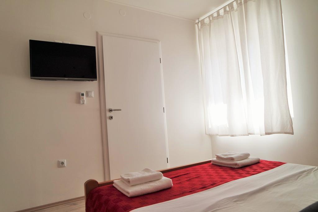 Lenka Apartments I Novalja Eksteriør billede