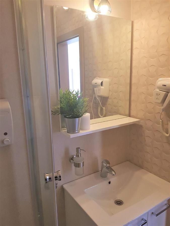 Lenka Apartments I Novalja Eksteriør billede